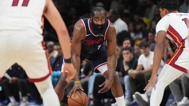 转折点布鲁克林篮网篮板制胜赛况扑朔迷离胜负难料，现场解说直呼：洛杉矶快船迎德国杯关键赛的简单介绍米兰体育app